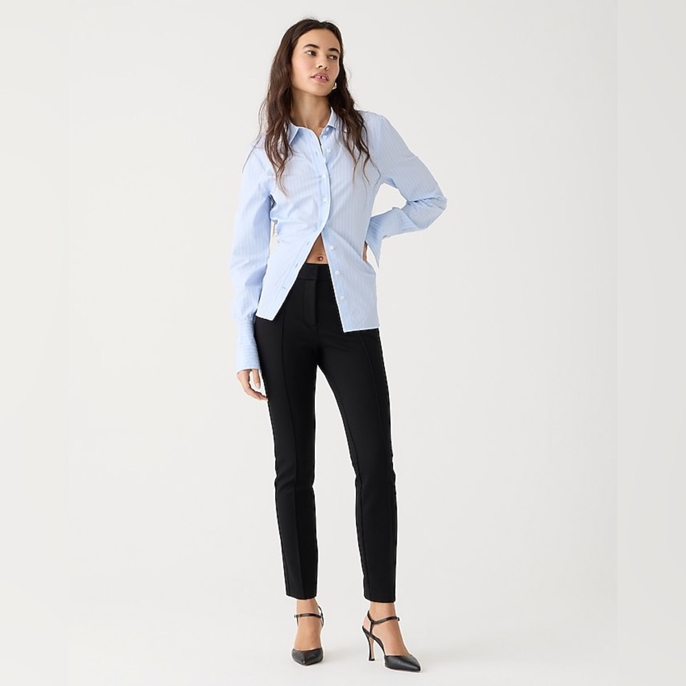 New with tags. J Crew Petite skinny trouser in Italian ponte 2P Classic luxury